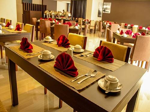 Grage Hotel *